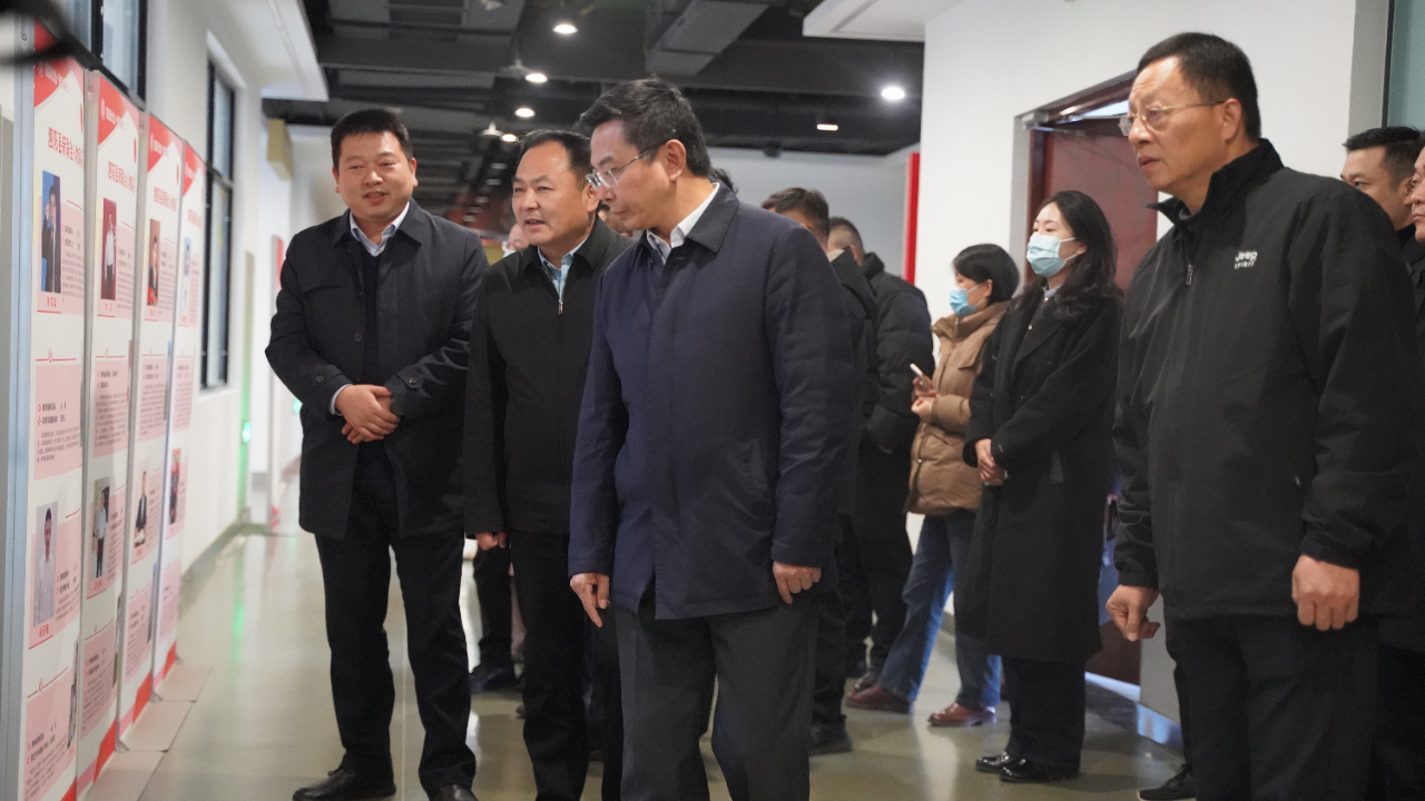 市委统战部副部长刘方德莅临西征网调研指导